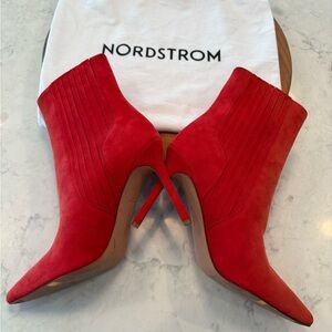 Veronica Beard x Wonder Woman Lisa Boots. Size 7.5